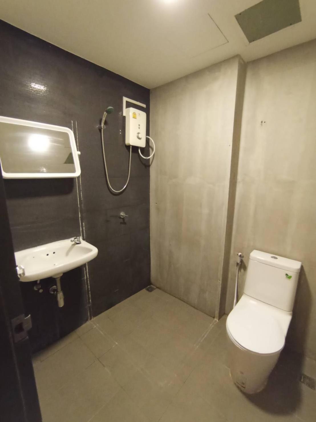 Go Inn Silom - Bts Saint Louis โกอินน์ สีลม - สถานีรถไฟฟ้าเซนต์หลุยส์ X バンコク都 エクステリア 写真