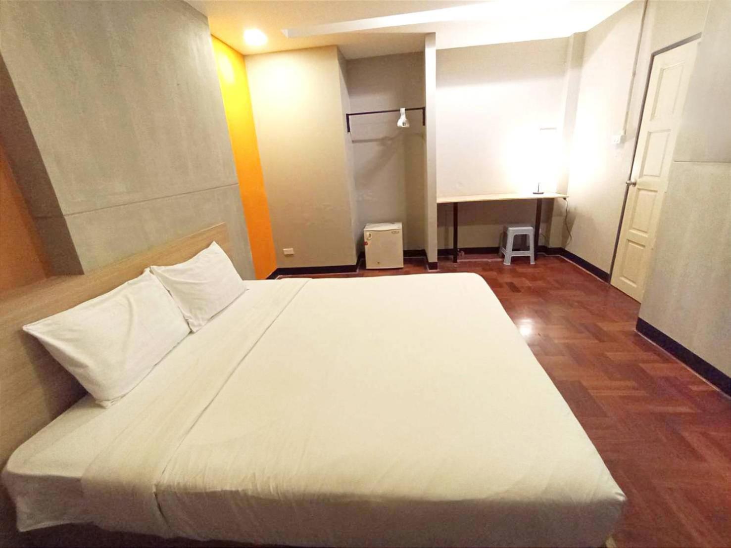 Go Inn Silom - Bts Saint Louis โกอินน์ สีลม - สถานีรถไฟฟ้าเซนต์หลุยส์ X バンコク都 エクステリア 写真
